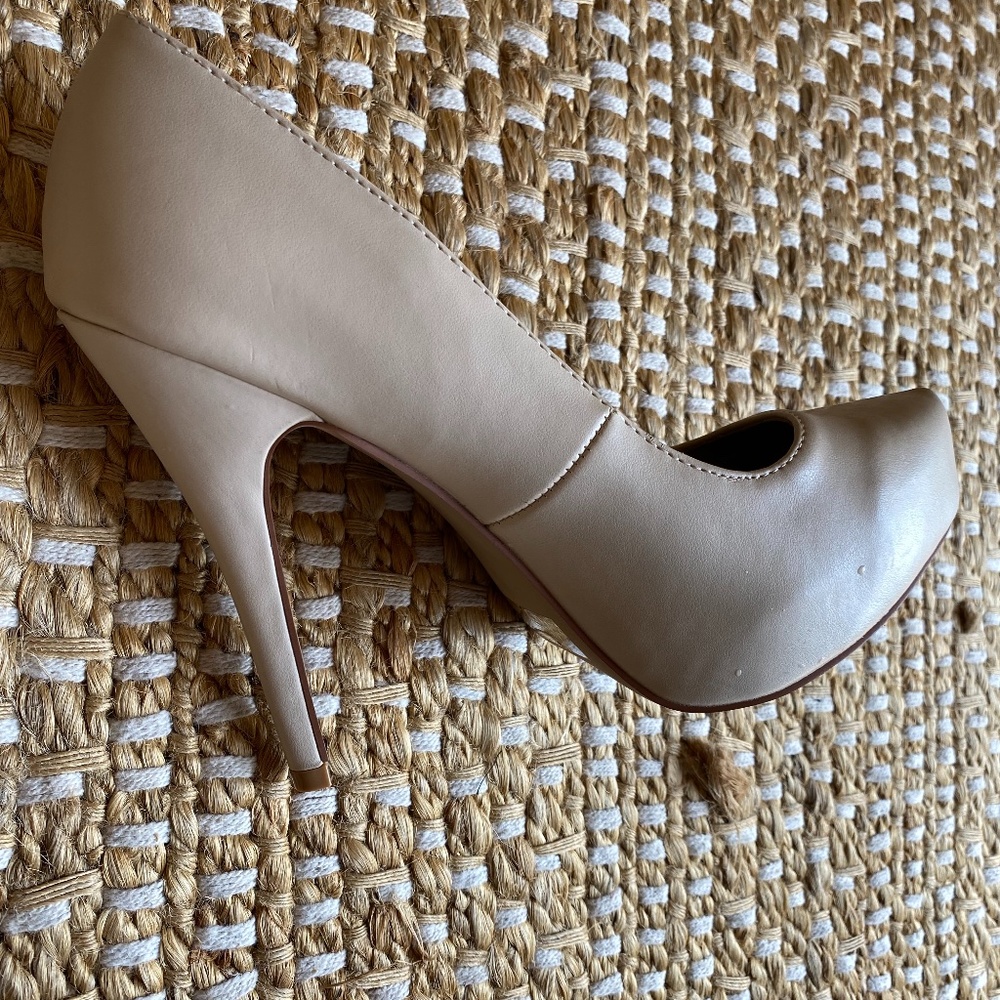 Charlotte Russe Heels - Picture 6 of 6